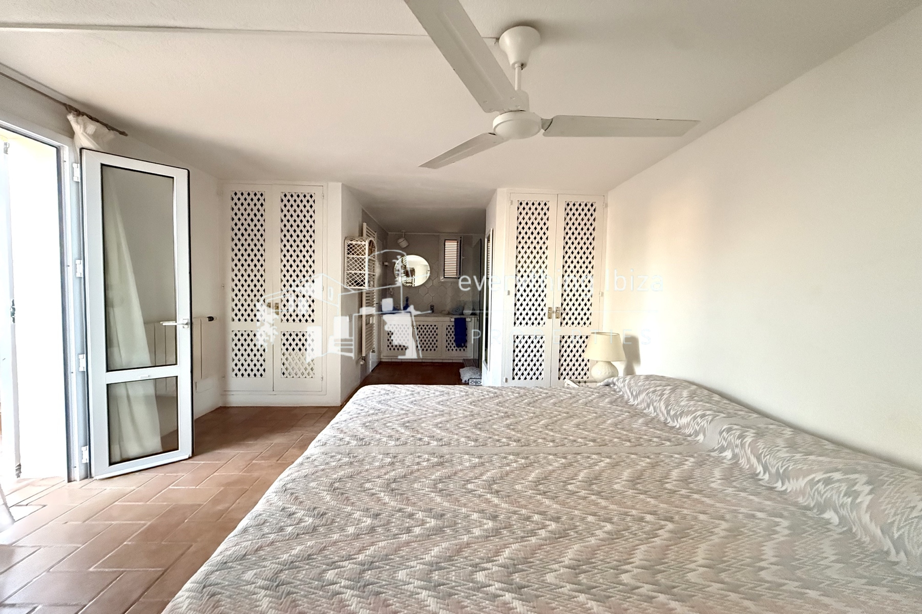 Two Charming Villas Close to the Beach with Private Pool and Stunning Panoramic Views by everything ibiza Properties - ref. 1871