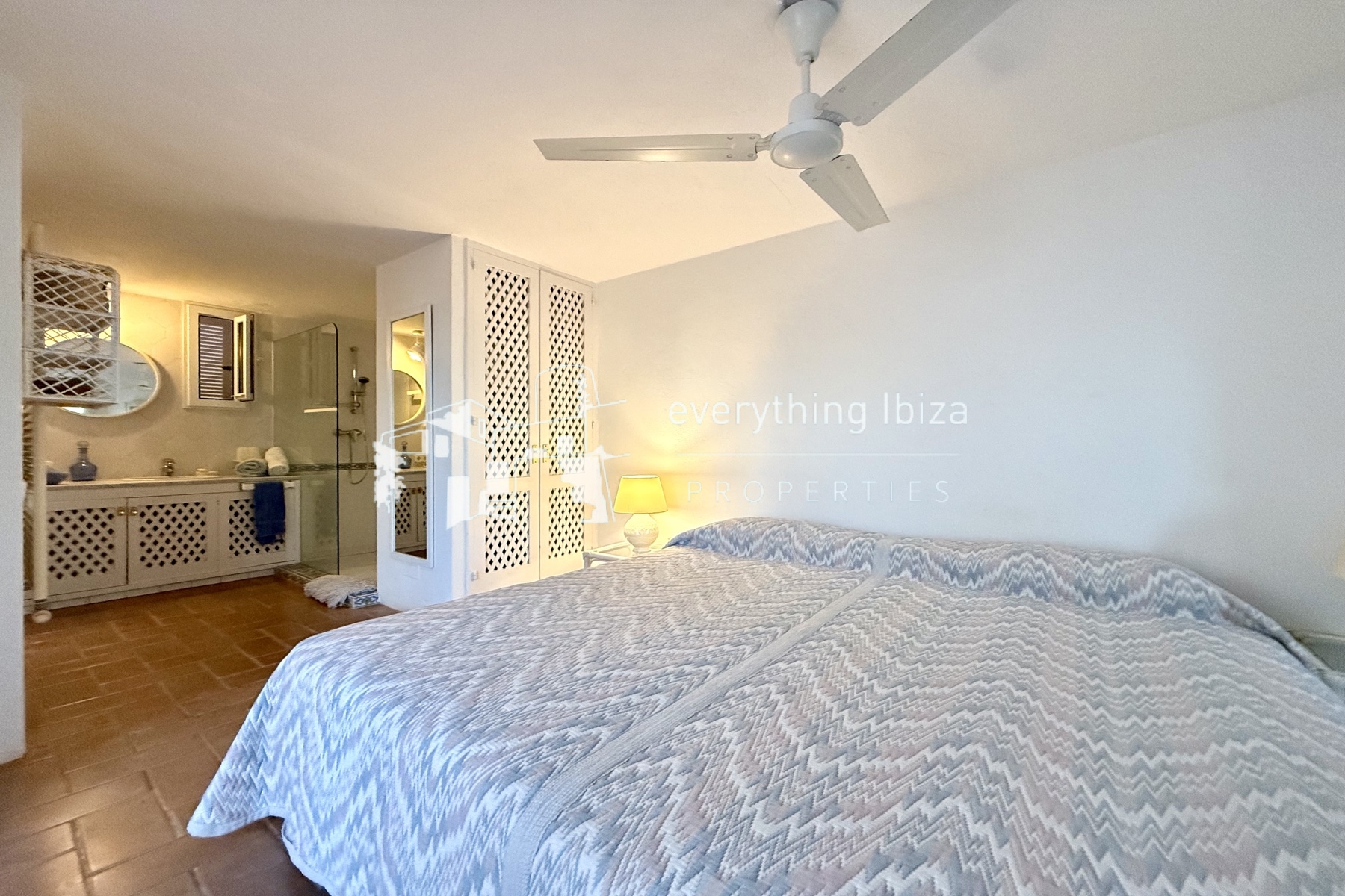 Two Charming Villas Close to the Beach with Private Pool and Stunning Panoramic Views by everything ibiza Properties - ref. 1871