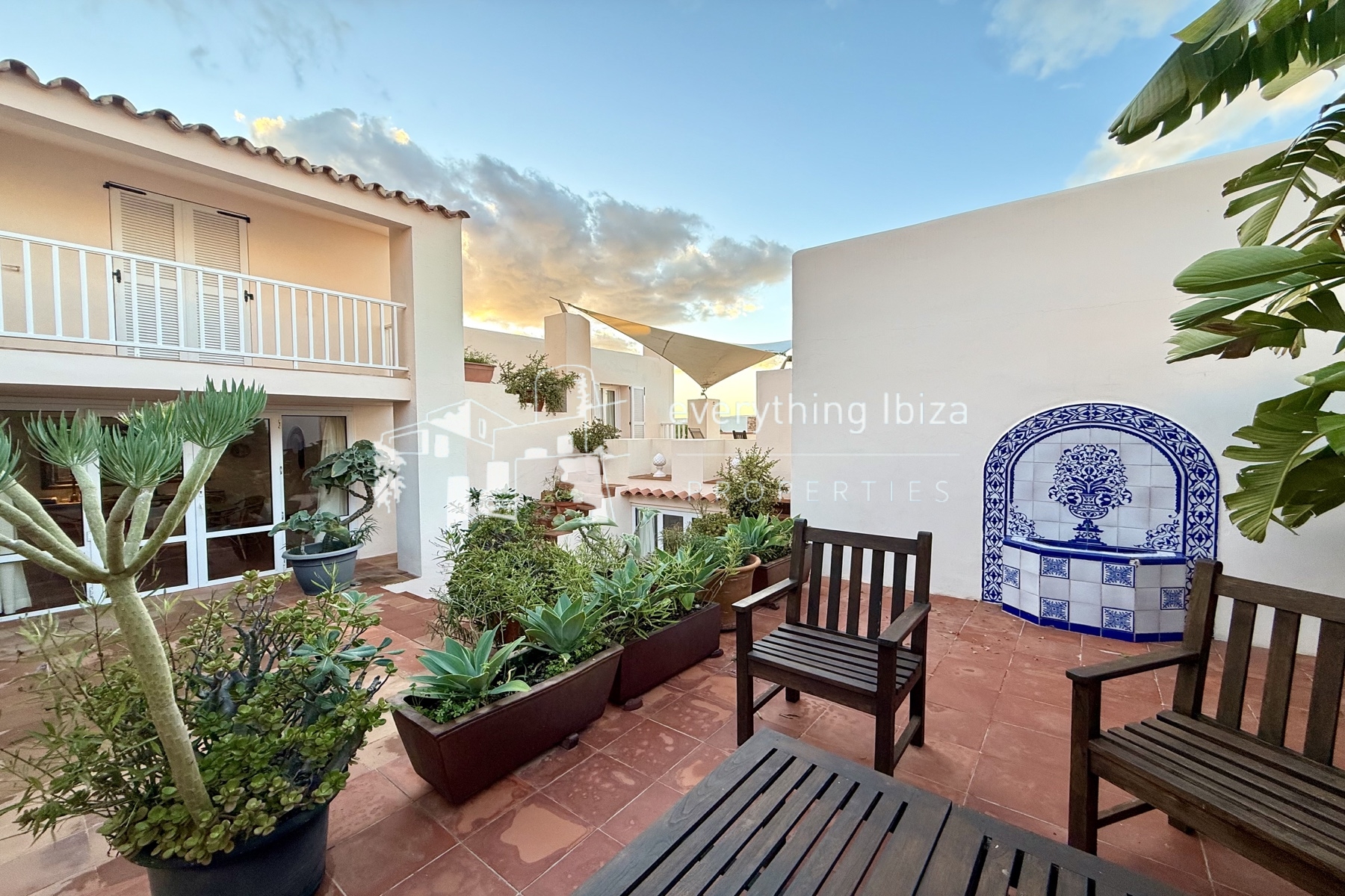 Two Charming Villas Close to the Beach with Private Pool and Stunning Panoramic Views by everything ibiza Properties - ref. 1871