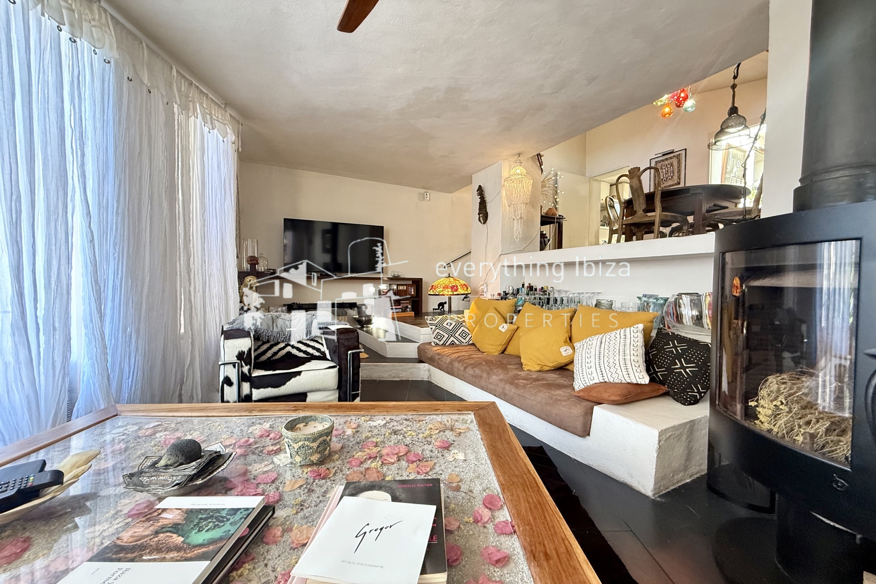 Two Charming Villas Close to the Beach with Private Pool and Stunning Panoramic Views by everything ibiza Properties - ref. 1871