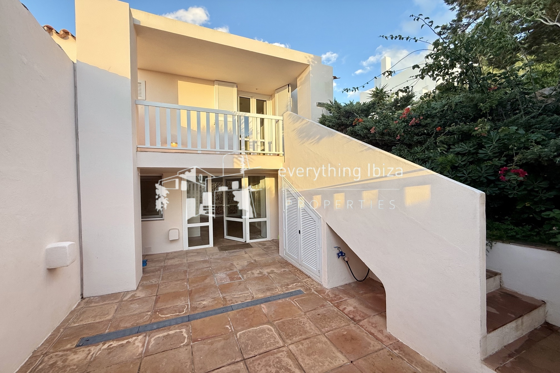 Two Charming Villas Close to the Beach with Private Pool and Stunning Panoramic Views by everything ibiza Properties - ref. 1871