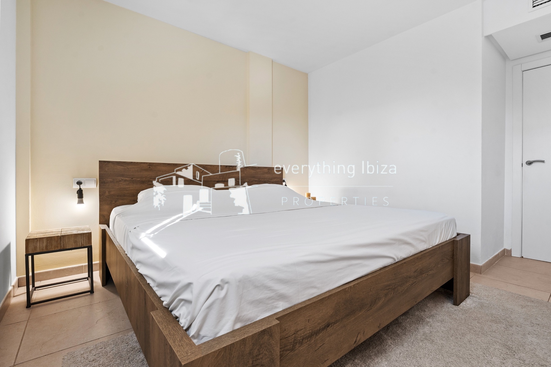 Copy of EIBYS PDF Template - 25