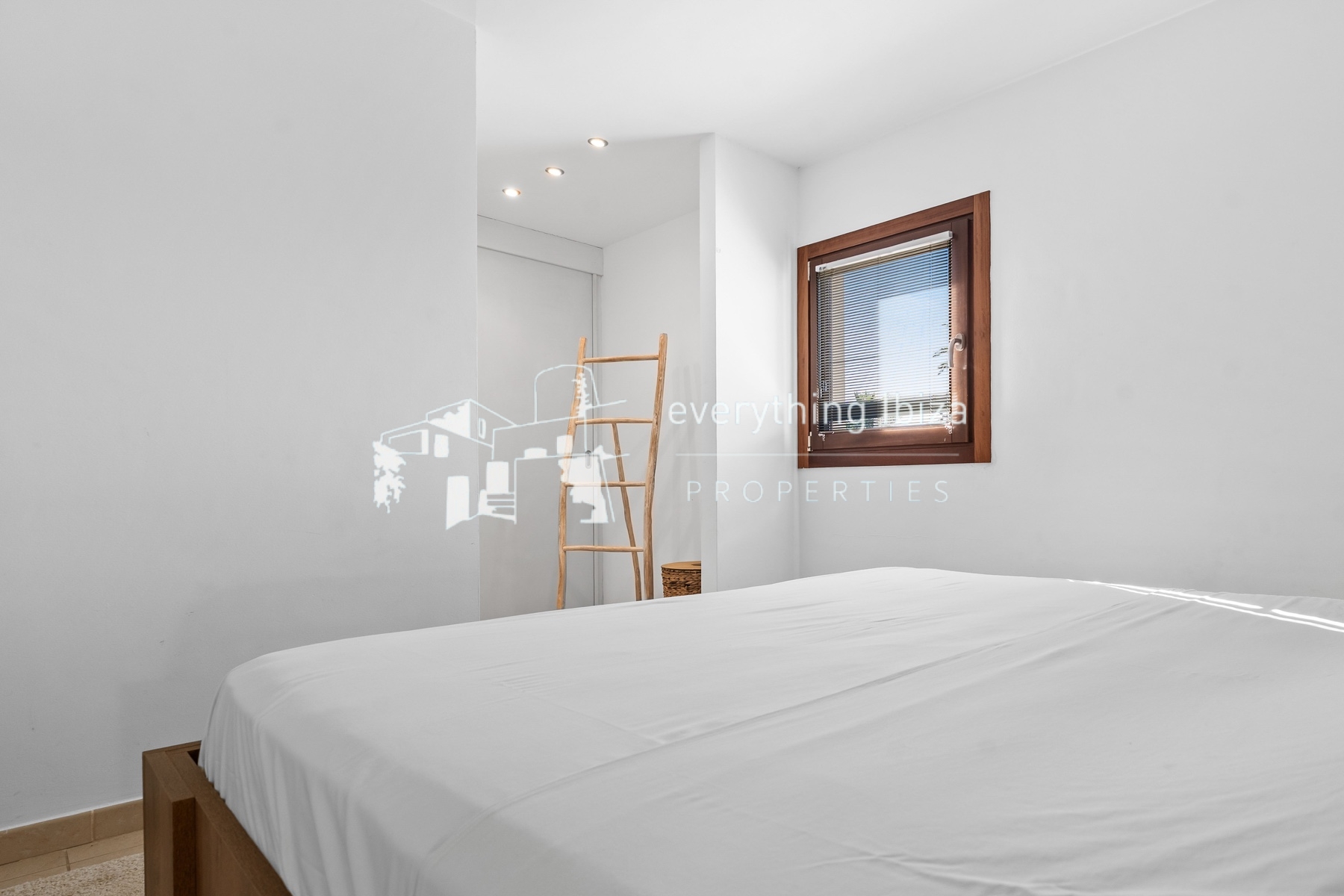 Copy of EIBYS PDF Template - 26