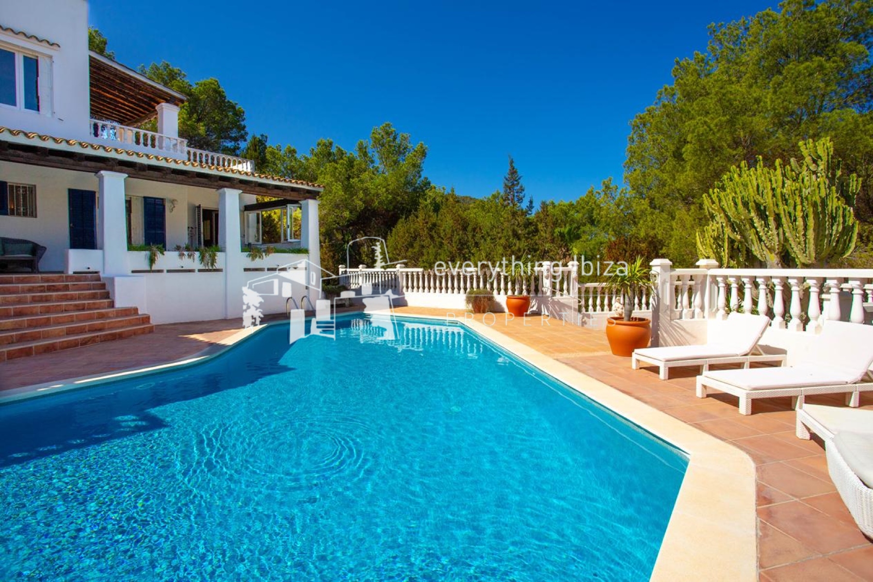 Elegant Licensed Villa with Panoramic Sea Views, Ultimate Privacy & Timeless Mediterranean Appeal - ref. 1878 - by everything ibiza Properties
