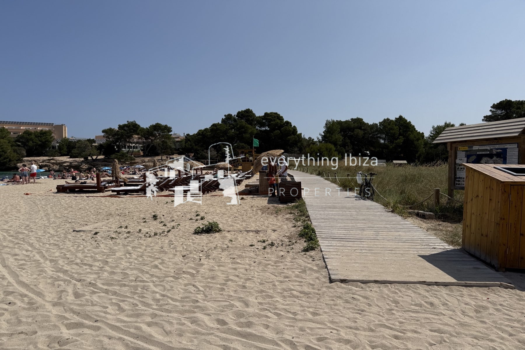 Cosy Homely Penthouse Apartment Close to the Nearby Beach with Sea and Coastal Views - ref. 1879 - by everything ibiza Properties