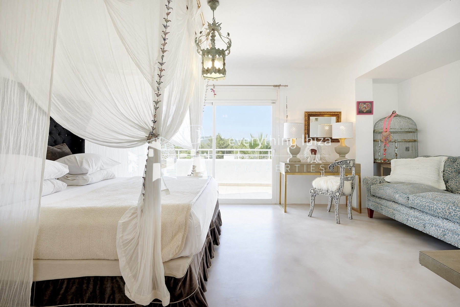 Elegant Modern Villa with Private Infinity Pool and Tourist License Close to Cosmopolitan Santa Eulalia - ref. 1880 - by everything ibiza Properties