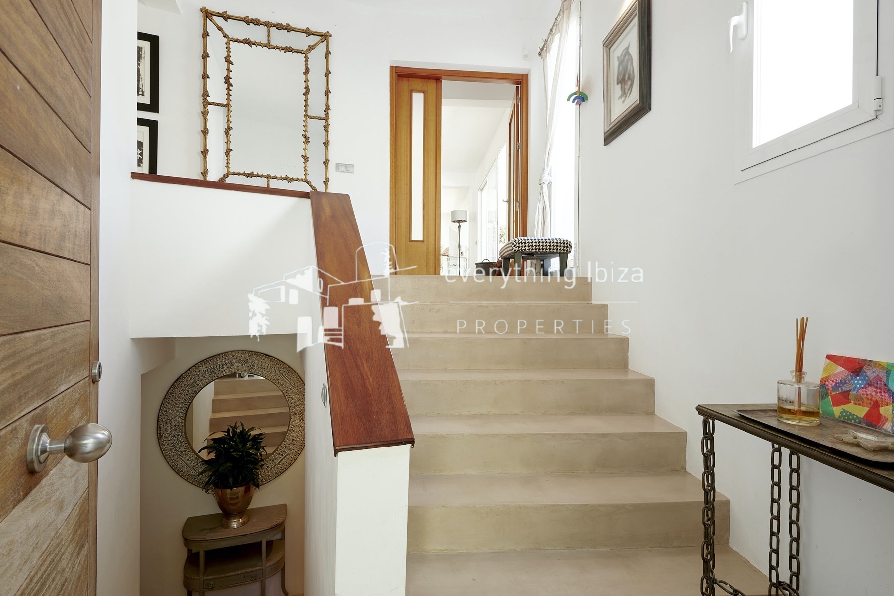 Elegant Modern Villa with Private Infinity Pool and Tourist License Close to Cosmopolitan Santa Eulalia - ref. 1880 - by everything ibiza Properties