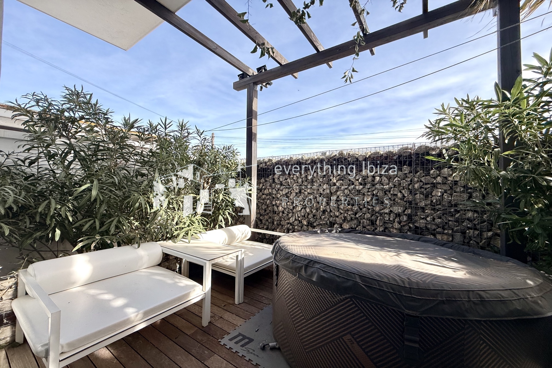 Super Ground Floor 3 Bed Apartment with Private Pool in Central San Jose Village by everything ibiza Properties - ref. 1881