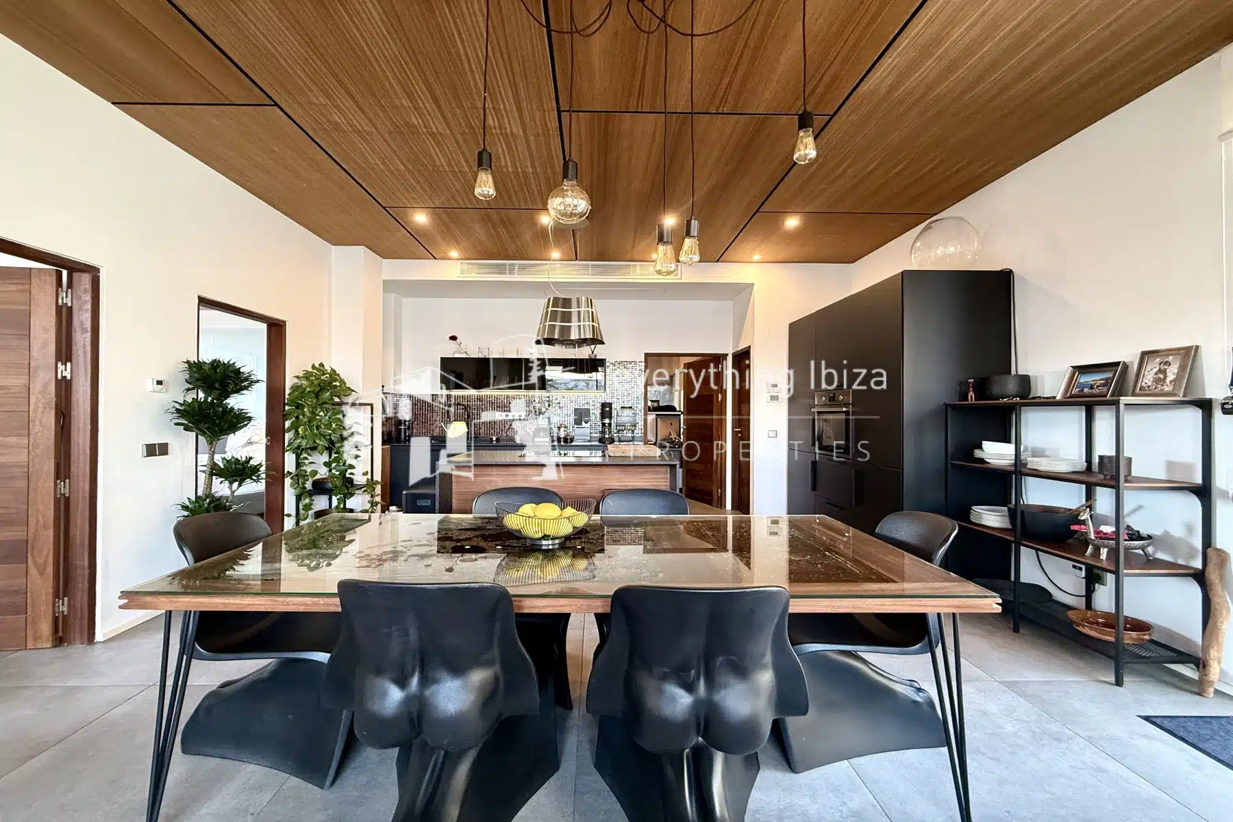 Super Ground Floor 3 Bed Apartment with Private Pool in Central San Jose Village by everything ibiza Properties - ref. 1881