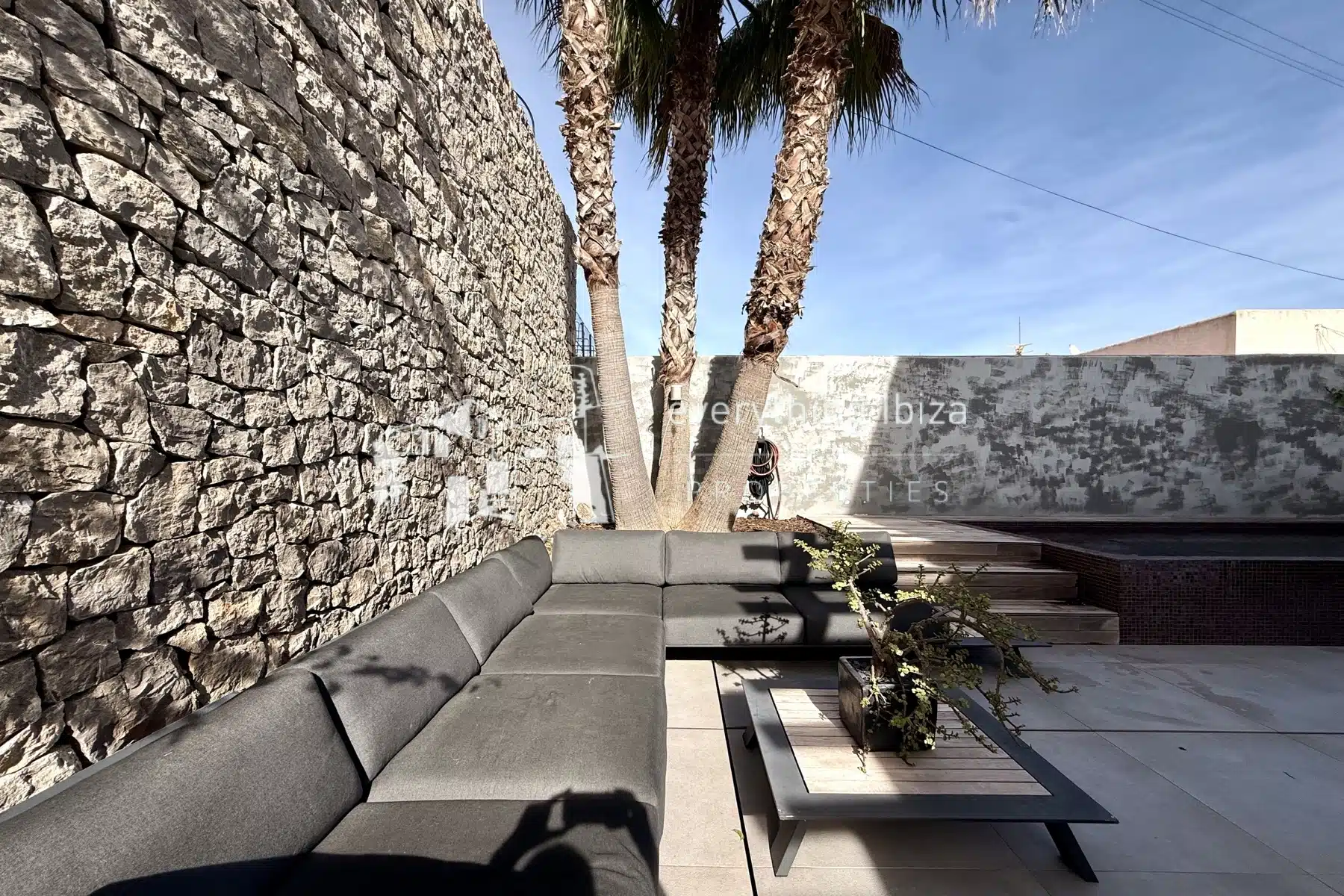 Super Ground Floor 3 Bed Apartment with Private Pool in Central San Jose Village by everything ibiza Properties - ref. 1881