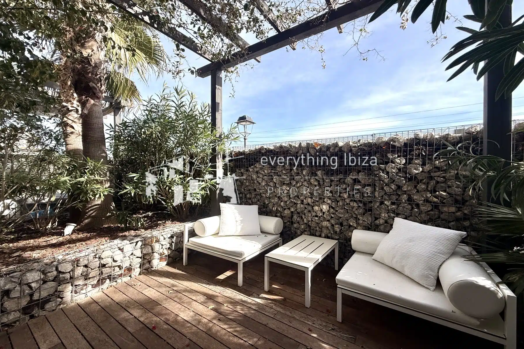 Super Ground Floor 3 Bed Apartment with Private Pool in Central San Jose Village by everything ibiza Properties - ref. 1881