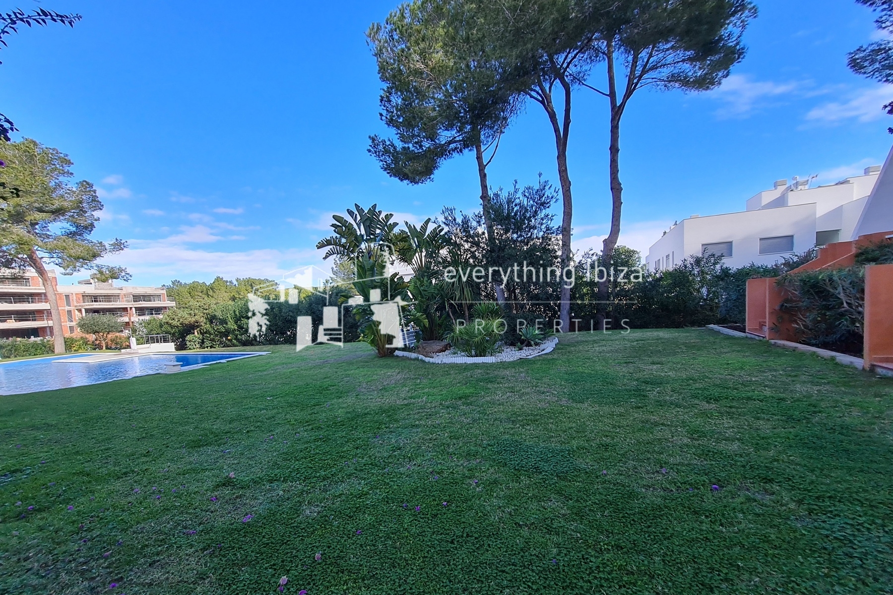 Modern 3 Bed Duplex Apartment Close to Stunning Nearby Beaches and San Carlos Village by everything ibiza Properties - ref. 1882