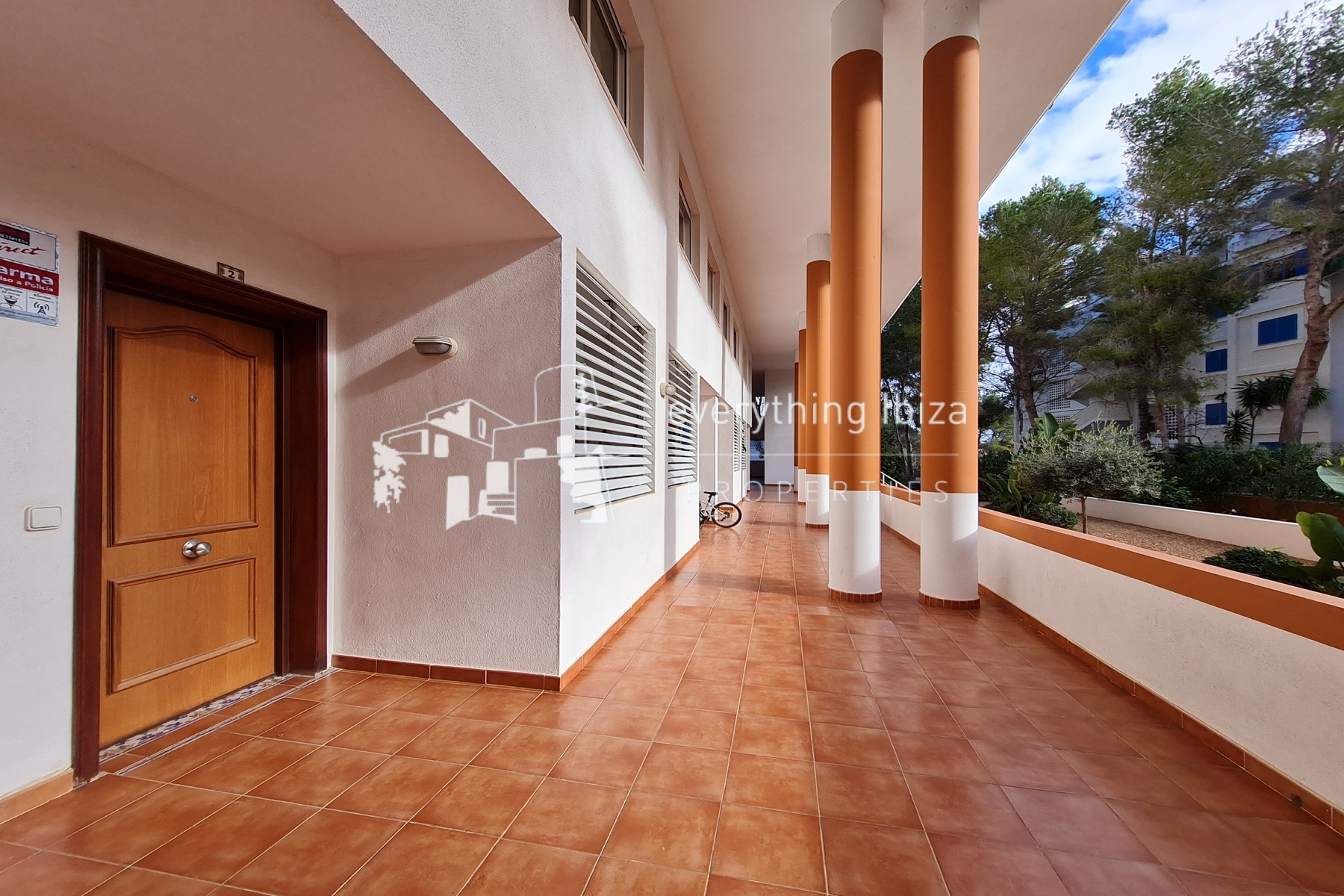 Modern 3 Bed Duplex Apartment Close to Stunning Nearby Beaches and San Carlos Village by everything ibiza Properties - ref. 1882