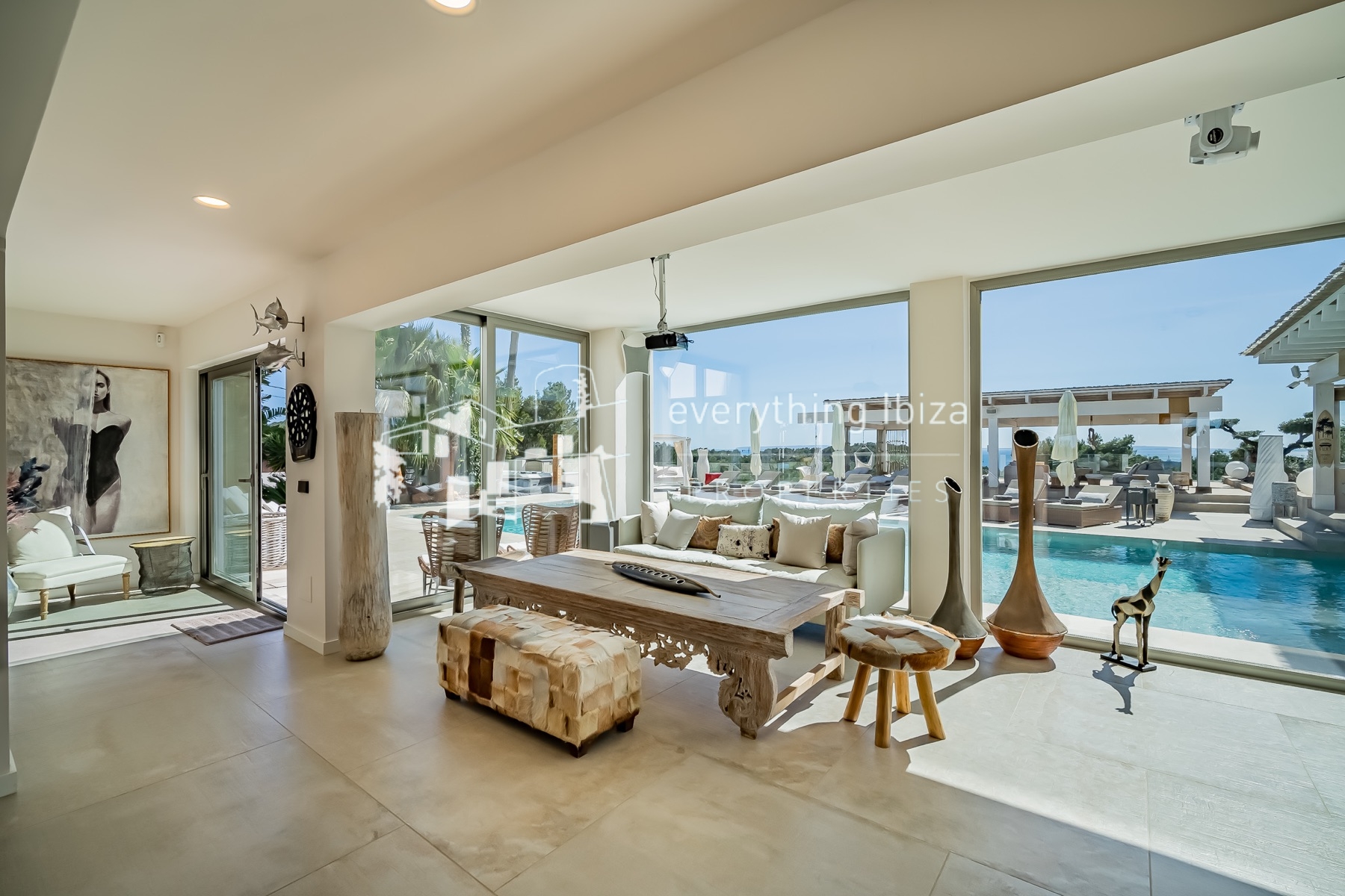 Exceptional Luxury Private Residence with Panoramic Views, Super Sports & Wellness Facilities - for sale by everything ibiza Properties - ref. 1884