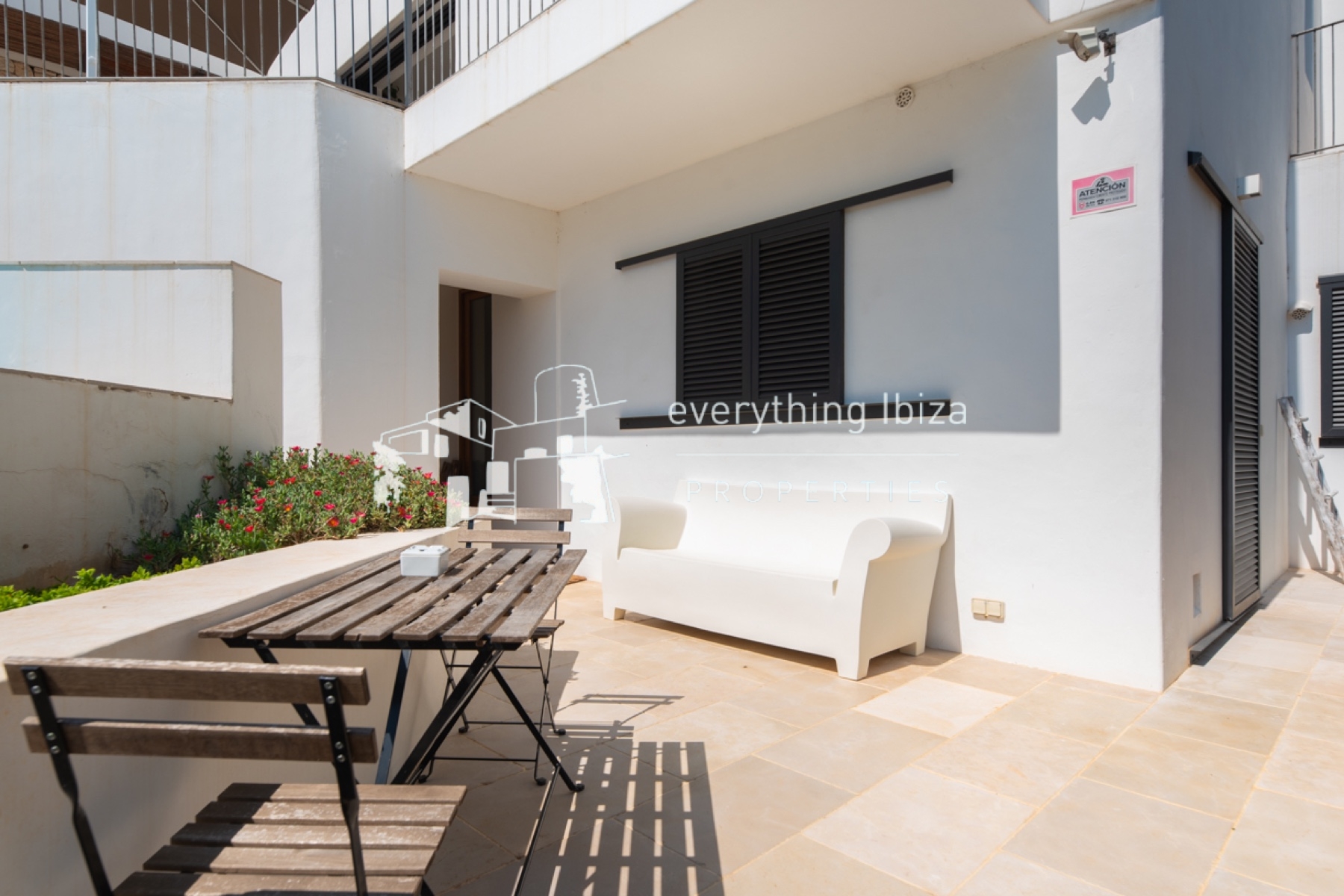 Impressive Mediterranean Villa with Super Views and Walking Distance to the Beach - for sale by everything ibiza Properties - ref. 1887