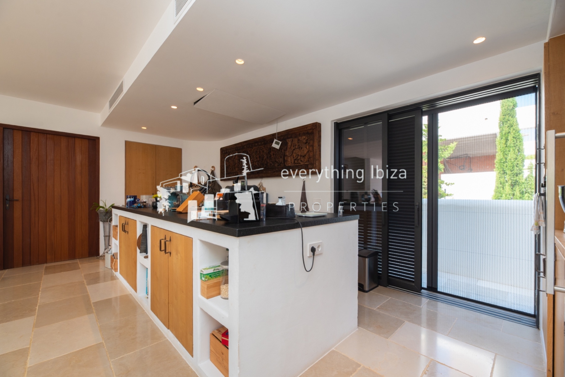 Impressive Mediterranean Villa with Super Views and Walking Distance to the Beach - for sale by everything ibiza Properties - ref. 1887