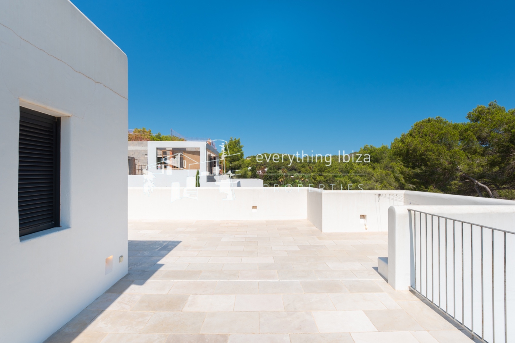 Impressive Mediterranean Villa with Super Views and Walking Distance to the Beach - for sale by everything ibiza Properties - ref. 1887