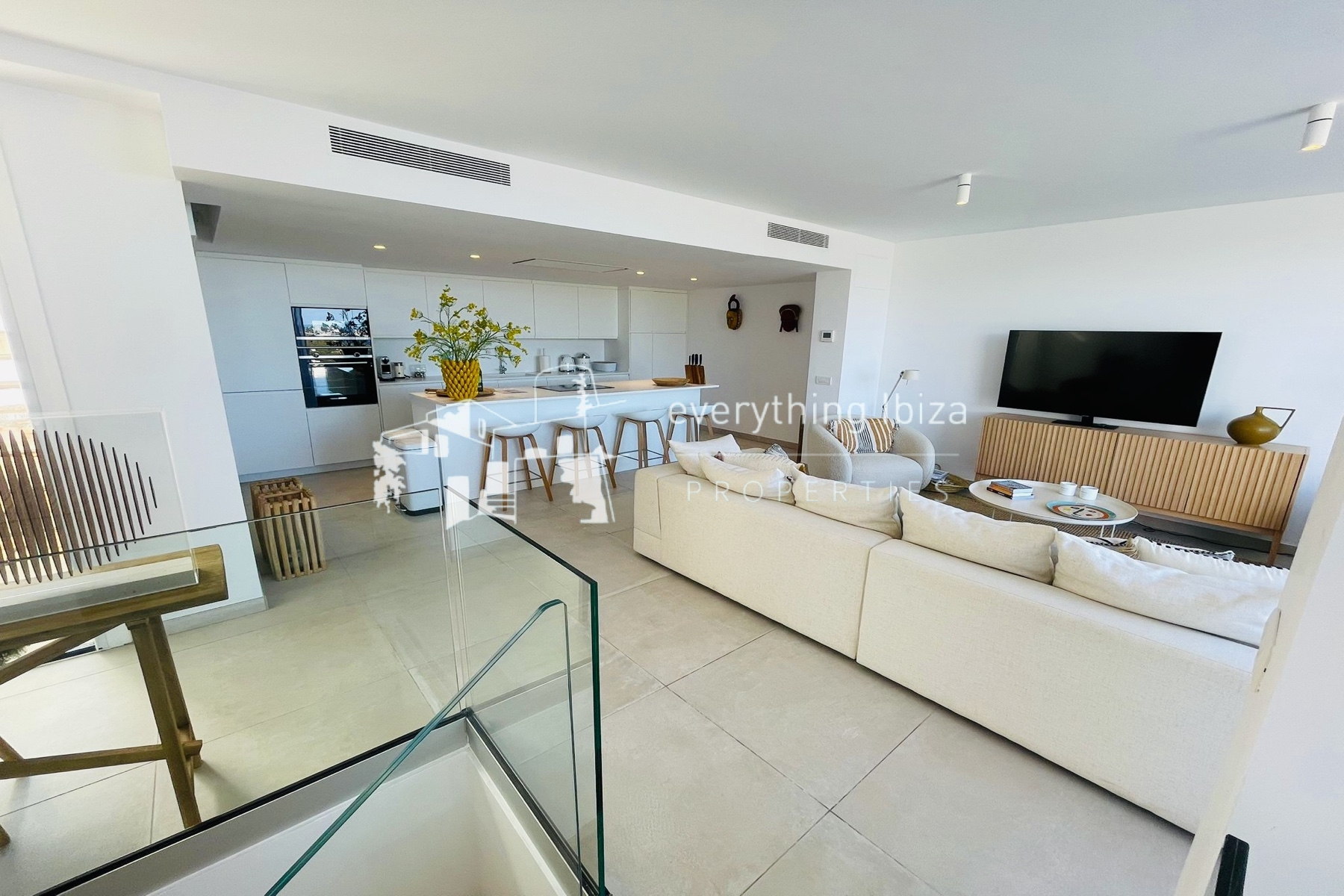Luxury Penthouse Duplex Apartment Nearby to the Beach with Stunning Sea and Sunset Views - for sale by everything ibiza Properties - ref. 1891
