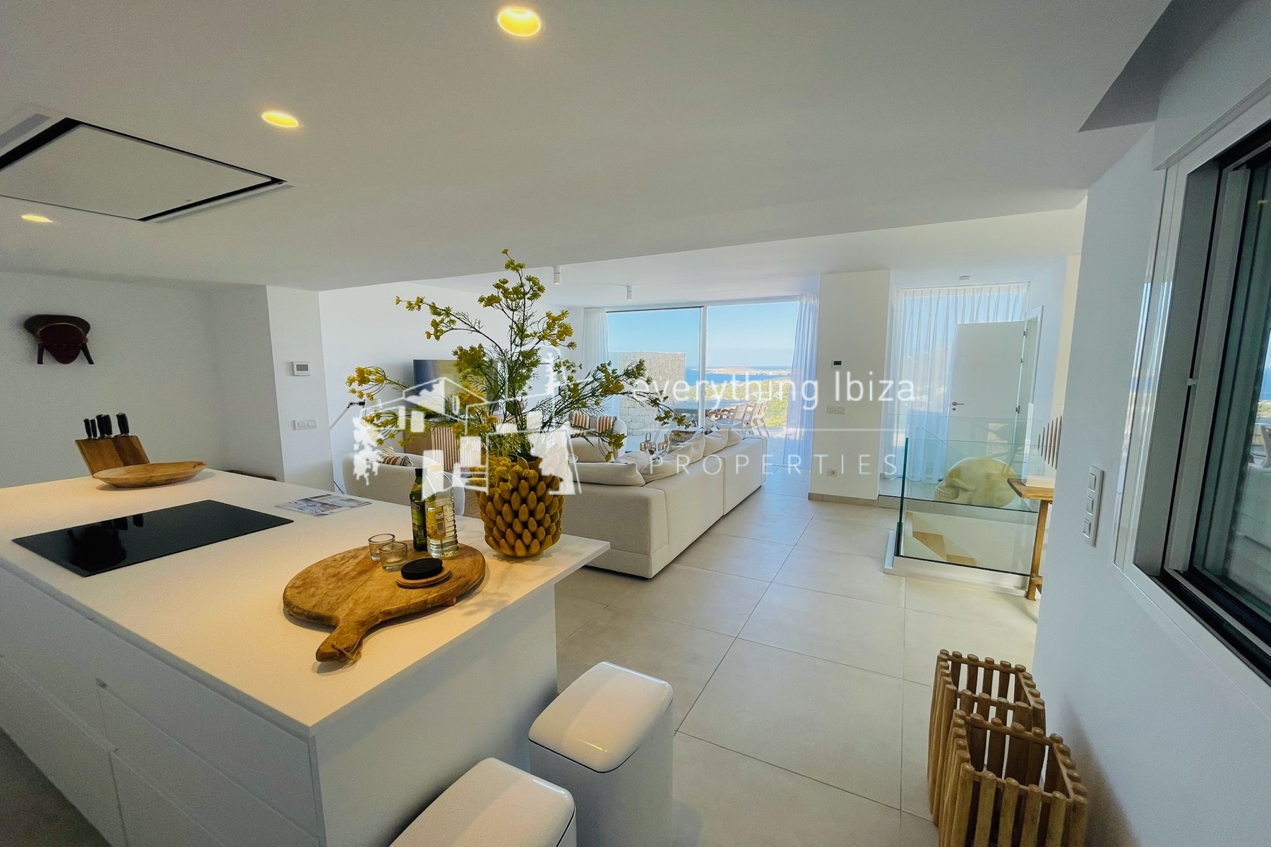 Luxury Penthouse Duplex Apartment Nearby to the Beach with Stunning Sea and Sunset Views - for sale by everything ibiza Properties - ref. 1891