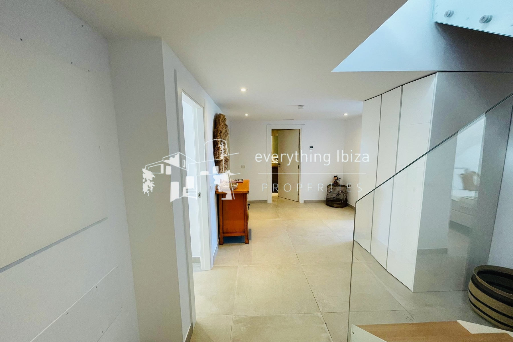 Luxury Penthouse Duplex Apartment Nearby to the Beach with Stunning Sea and Sunset Views - for sale by everything ibiza Properties - ref. 1891