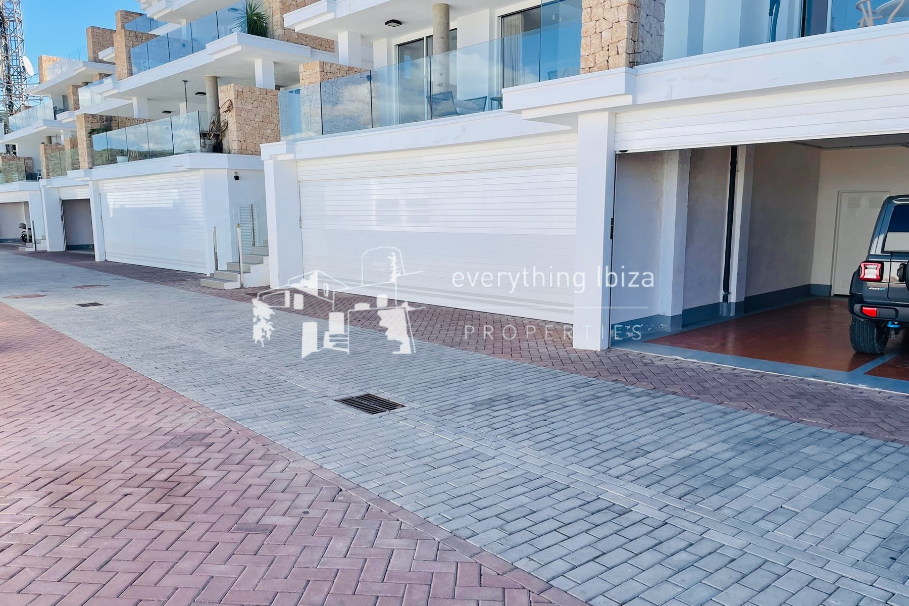 Luxury Penthouse Duplex Apartment Nearby to the Beach with Stunning Sea and Sunset Views - for sale by everything ibiza Properties - ref. 1891