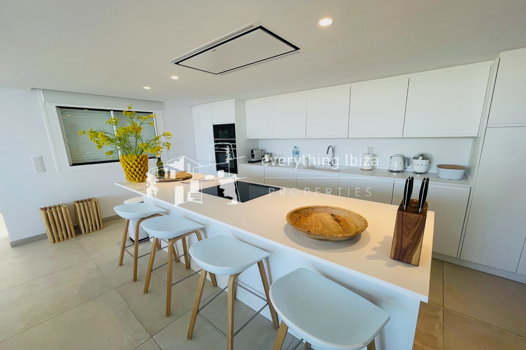 Luxury Penthouse Duplex Apartment Nearby to the Beach with Stunning Sea and Sunset Views - for sale by everything ibiza Properties - ref. 1891