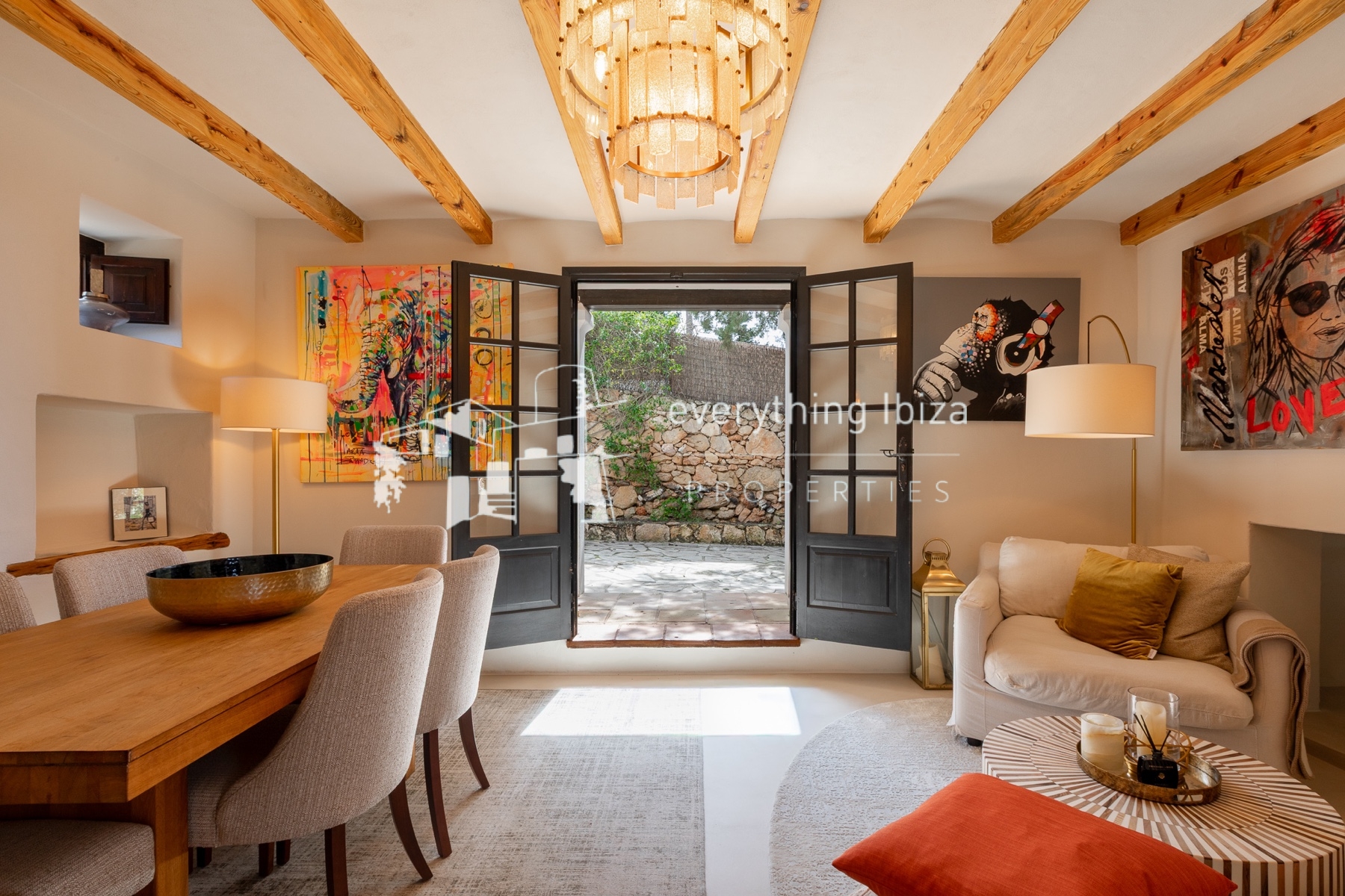 Beautifully Designed Authentic Country Villa with Guest House and Super Sea and Sunset Views - for sale by everything ibiza Properties - ref. 1893