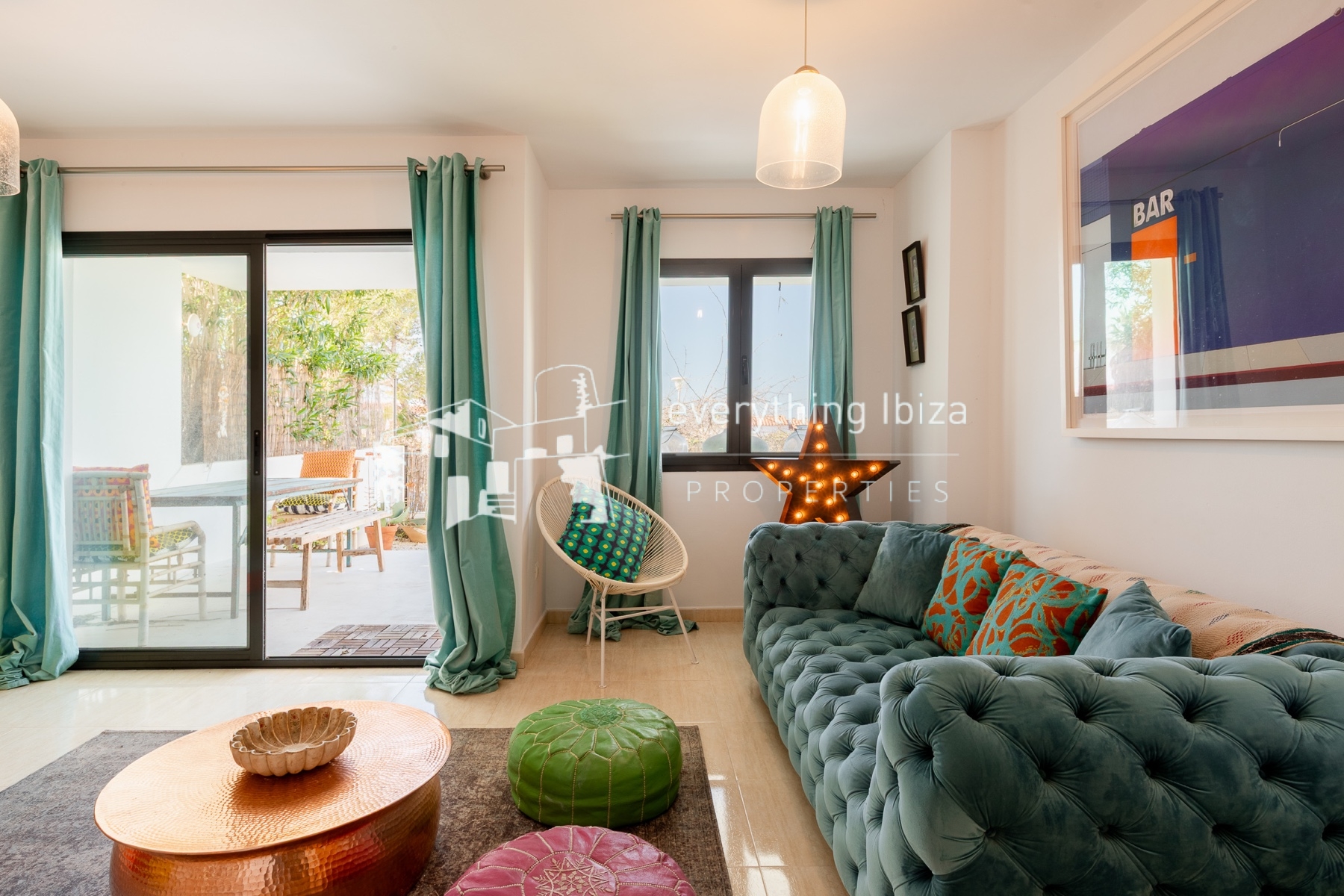 Ground Floor Corner Apartment with Contemporary Bohemium Charm Close to the Nearby Beach - for sale by everything ibiza Properties - ref. 1894