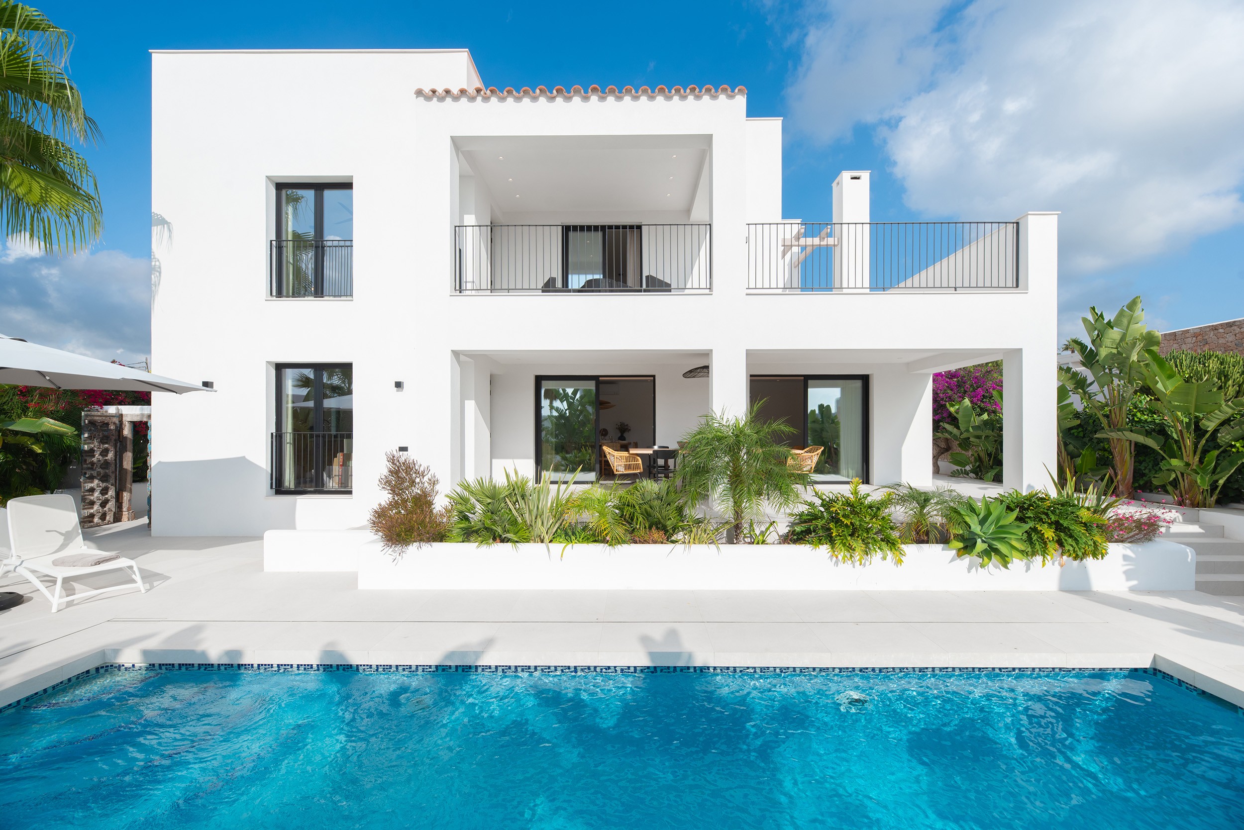 Exquisite Modern Luxury Villa with Private Pool and Super Views Over to Dalt Vila